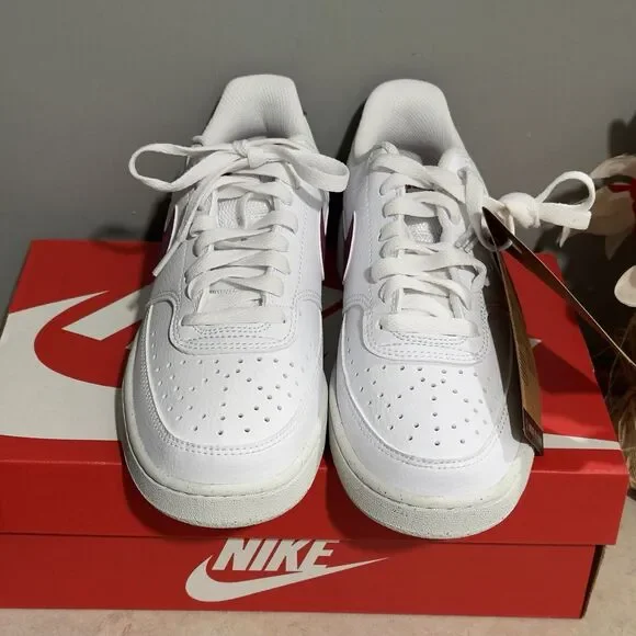 NEW Women Nike Court Vision Low Next Nature Shoes US 7.5 White W/Magenta Swoosh - Picture 9 of 16